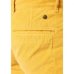 Shorts & Bermudas><noscript><img width=