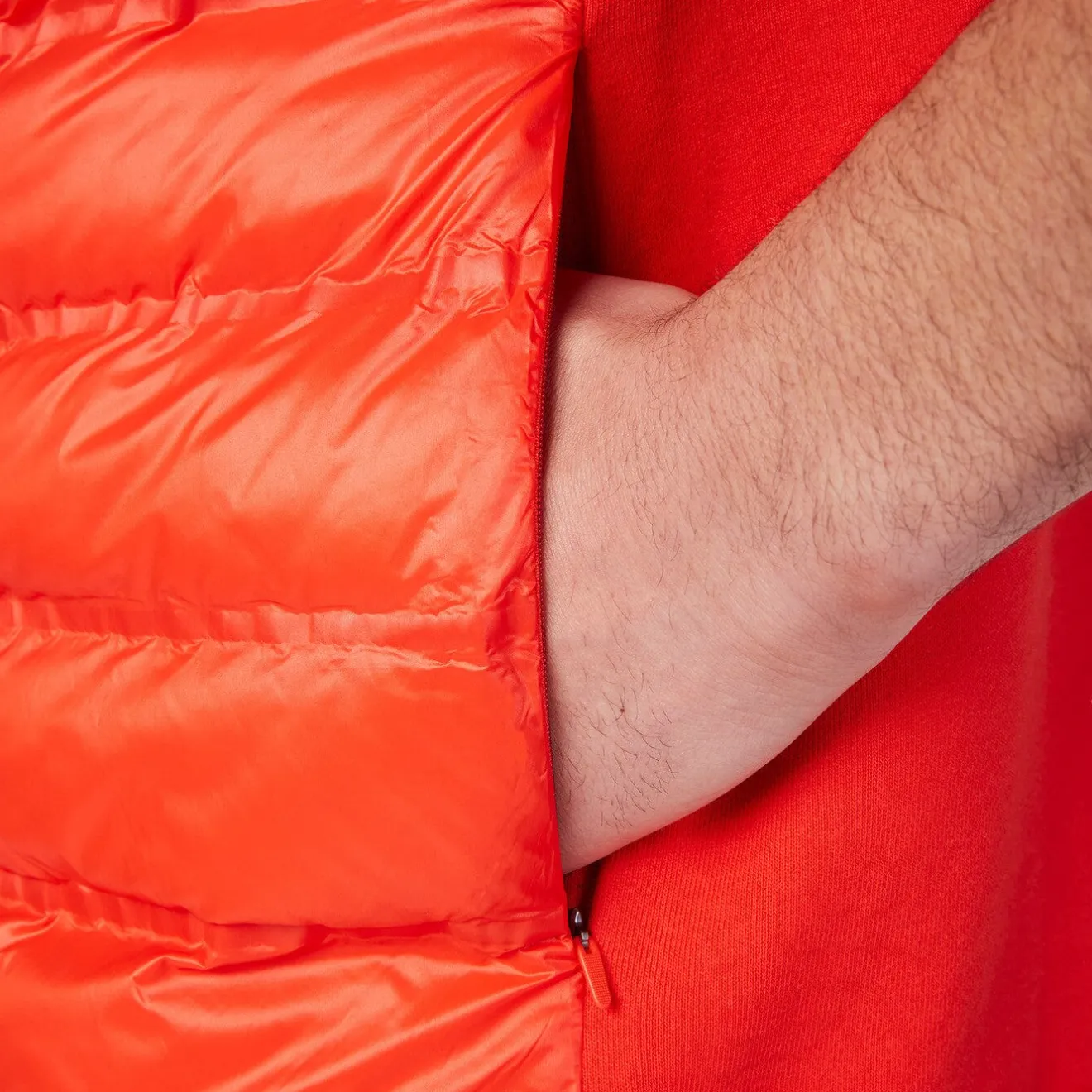 Doudounes>SERGE BLANCO PLAY orange sleeveless down jacket NOIR