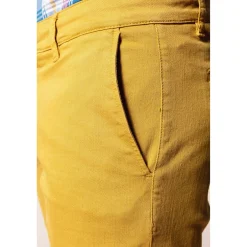 Shorts & Bermudas><noscript><img width=